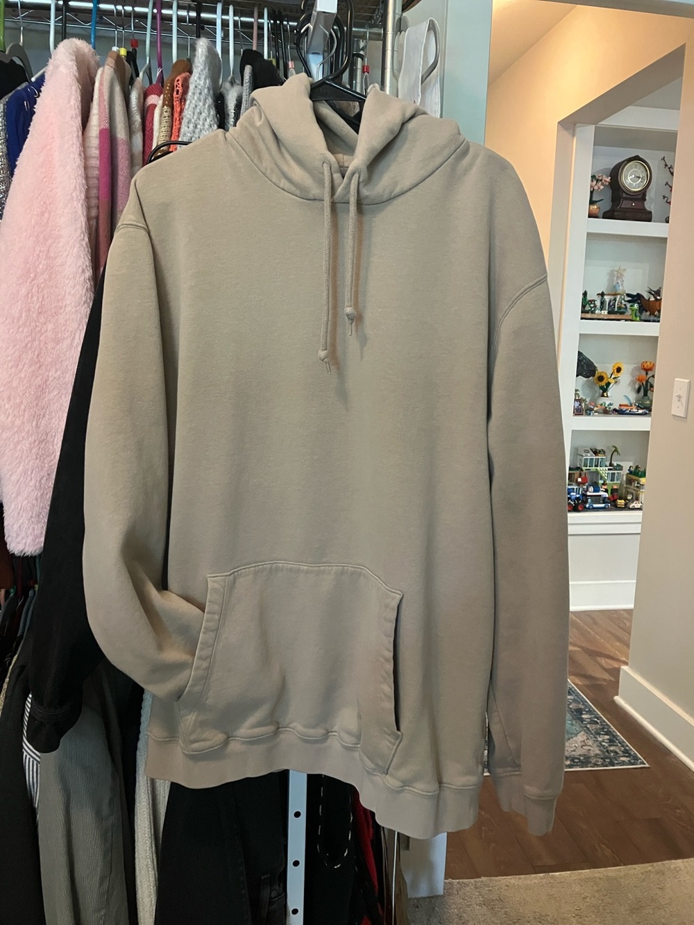 GAP Men's Beige Pullover Hoodie